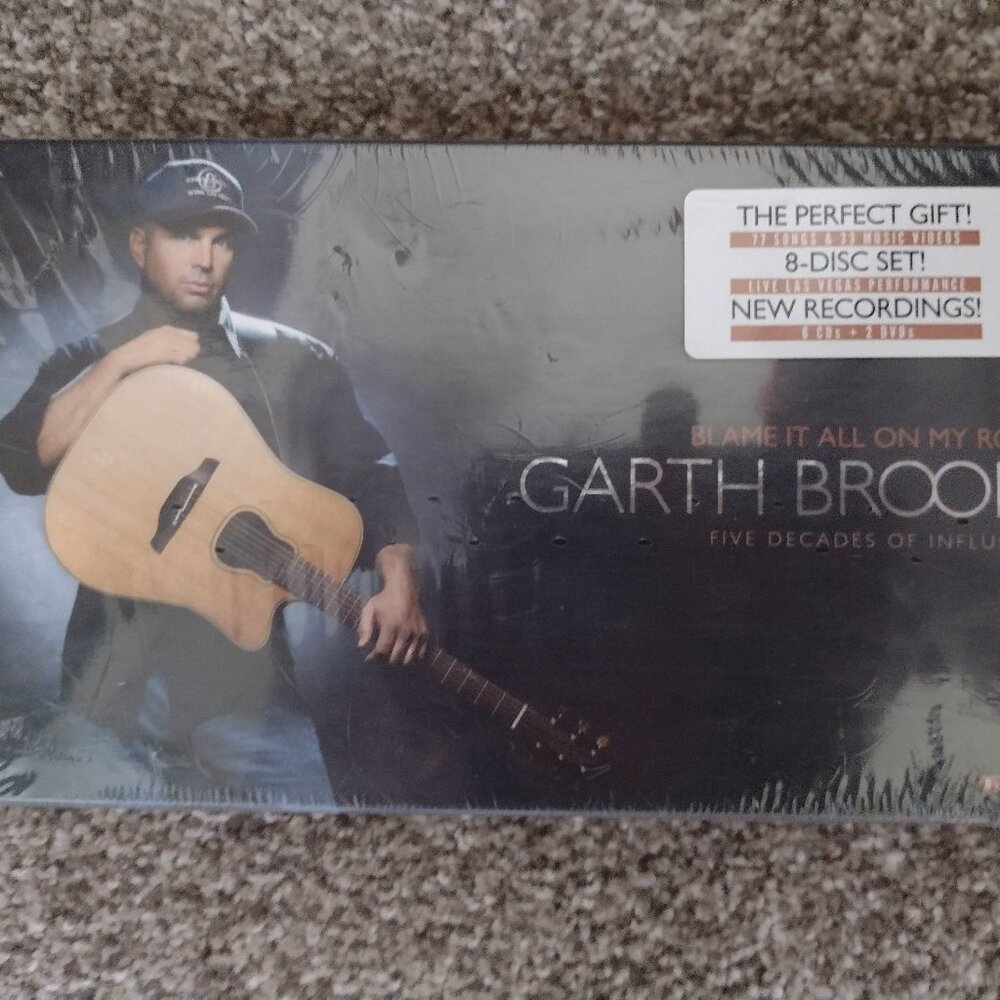 Garth Brooks Blame It All On My Roots Five Decades Of Influences Box Set 8-Discs